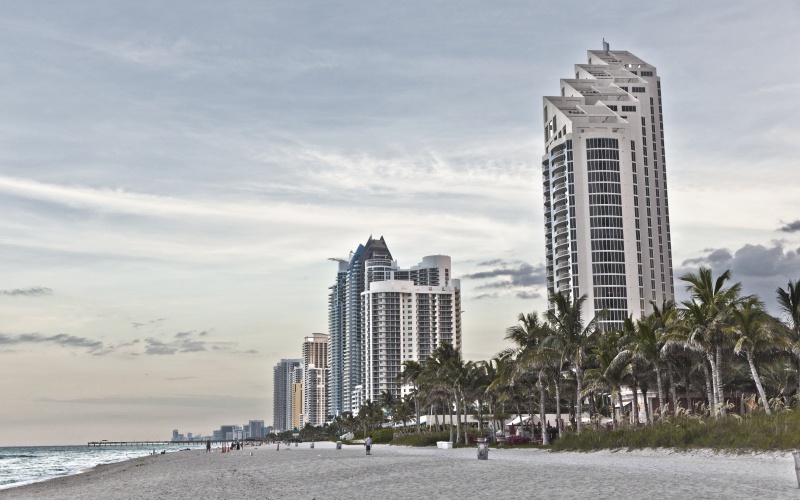 Miami ist eines der sonnigsten Urlaubsziele der Welt und bietet viele Verlockungen: Ob bei einem Städetrip oder als Starthafen für eine Karibik-Kreuzfahrt.